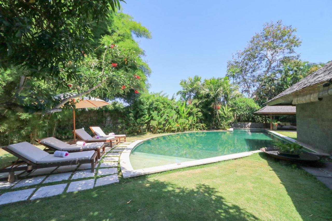 Villas Sin Sin Canggu Exteriör bild